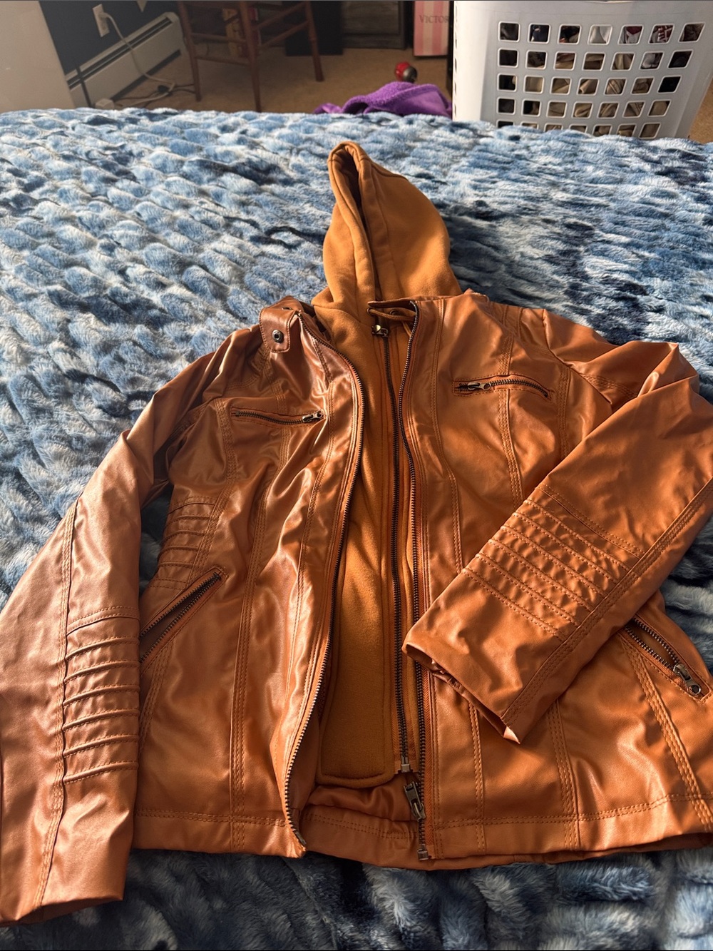 Women’s Hooded Jacket